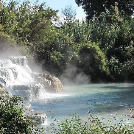Casetta Del Pozzo Seggiano Pokoj fotografie
