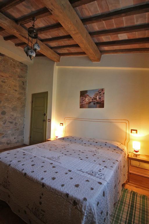 Casetta Del Pozzo Seggiano Pokoj fotografie